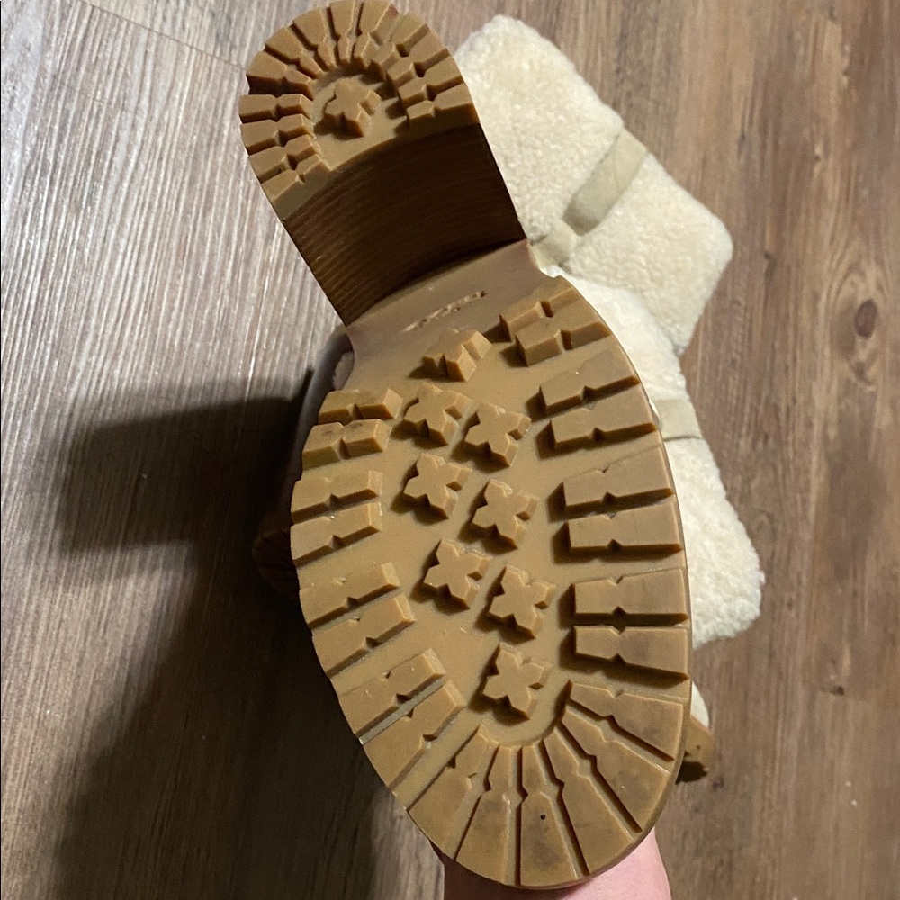 Coach Cream Shearling Boots - Picture 2 of 8